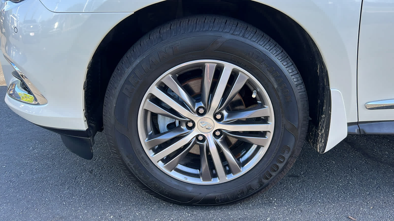 used 2017 INFINITI QX60 car, priced at $16,495