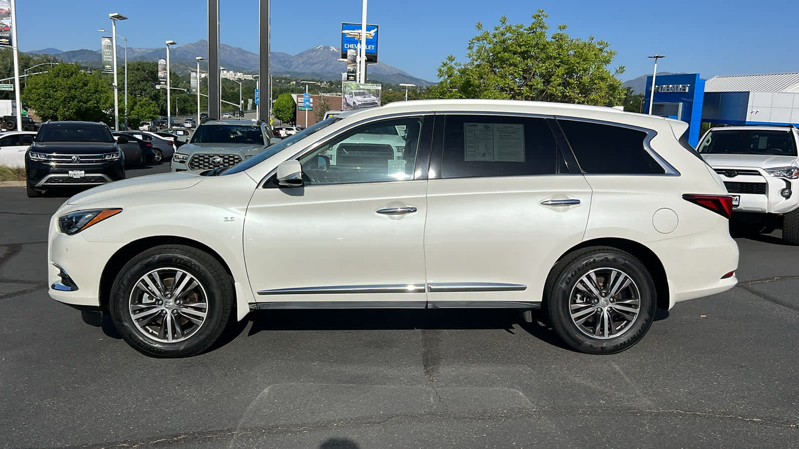used 2017 INFINITI QX60 car, priced at $16,495