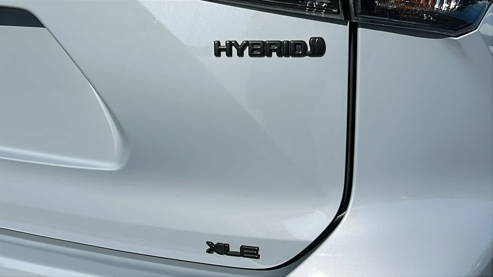 used 2023 Toyota Highlander car, priced at $43,995