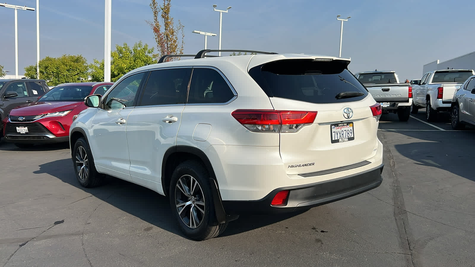 used 2017 Toyota Highlander car, priced at $20,495