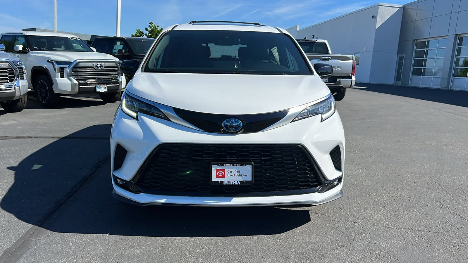 used 2023 Toyota Sienna car, priced at $46,495