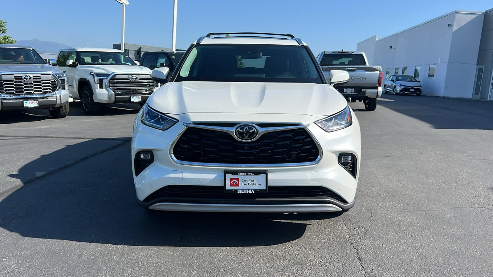 used 2021 Toyota Highlander car, priced at $44,995