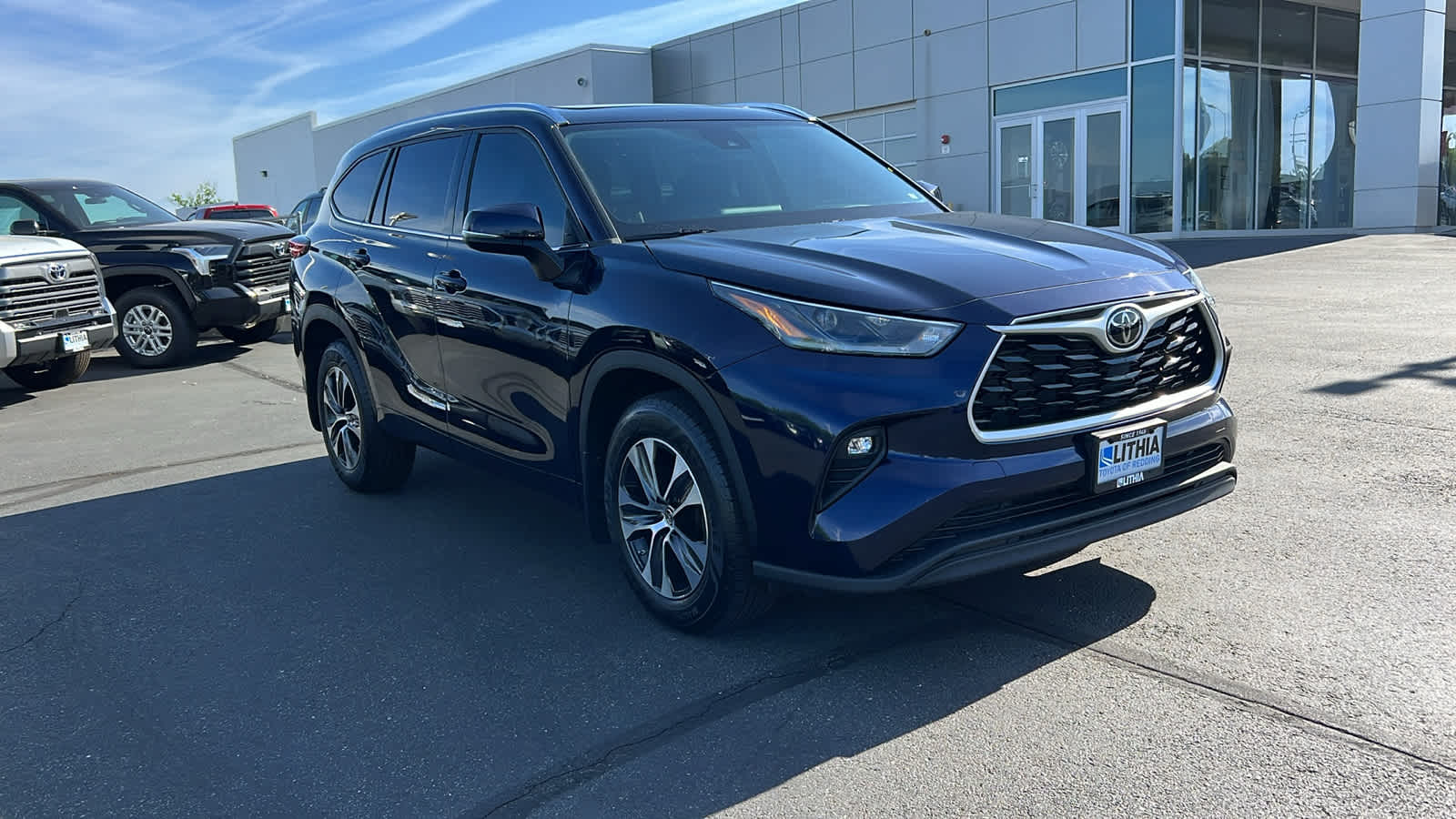used 2021 Toyota Highlander car, priced at $36,995