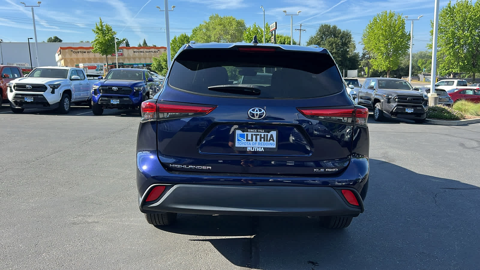 used 2021 Toyota Highlander car, priced at $36,995