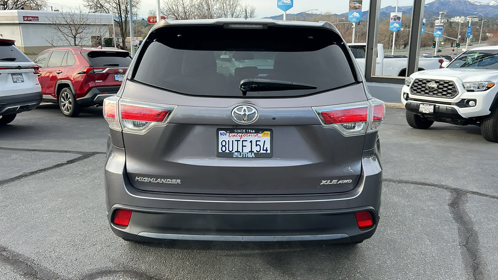 used 2014 Toyota Highlander car, priced at $16,495