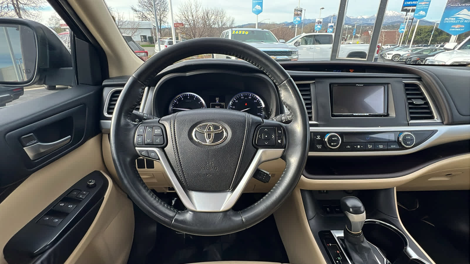 used 2014 Toyota Highlander car, priced at $16,495