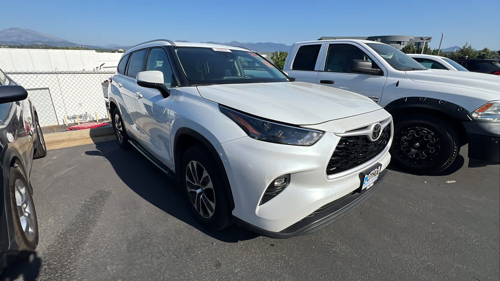 used 2023 Toyota Highlander car