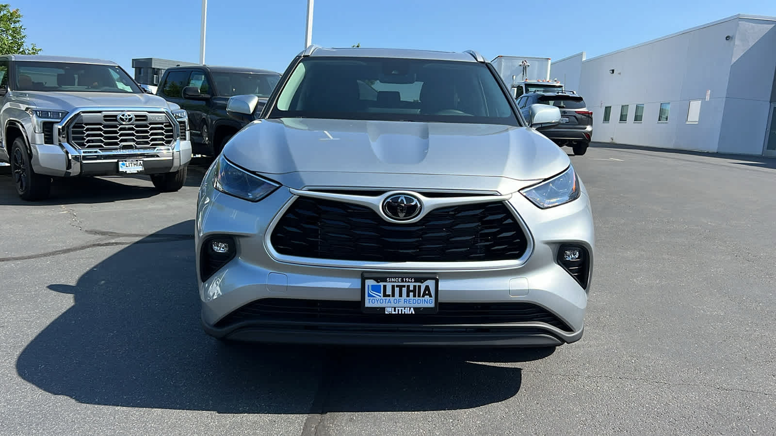 new 2025 Toyota Highlander car, priced at $47,223