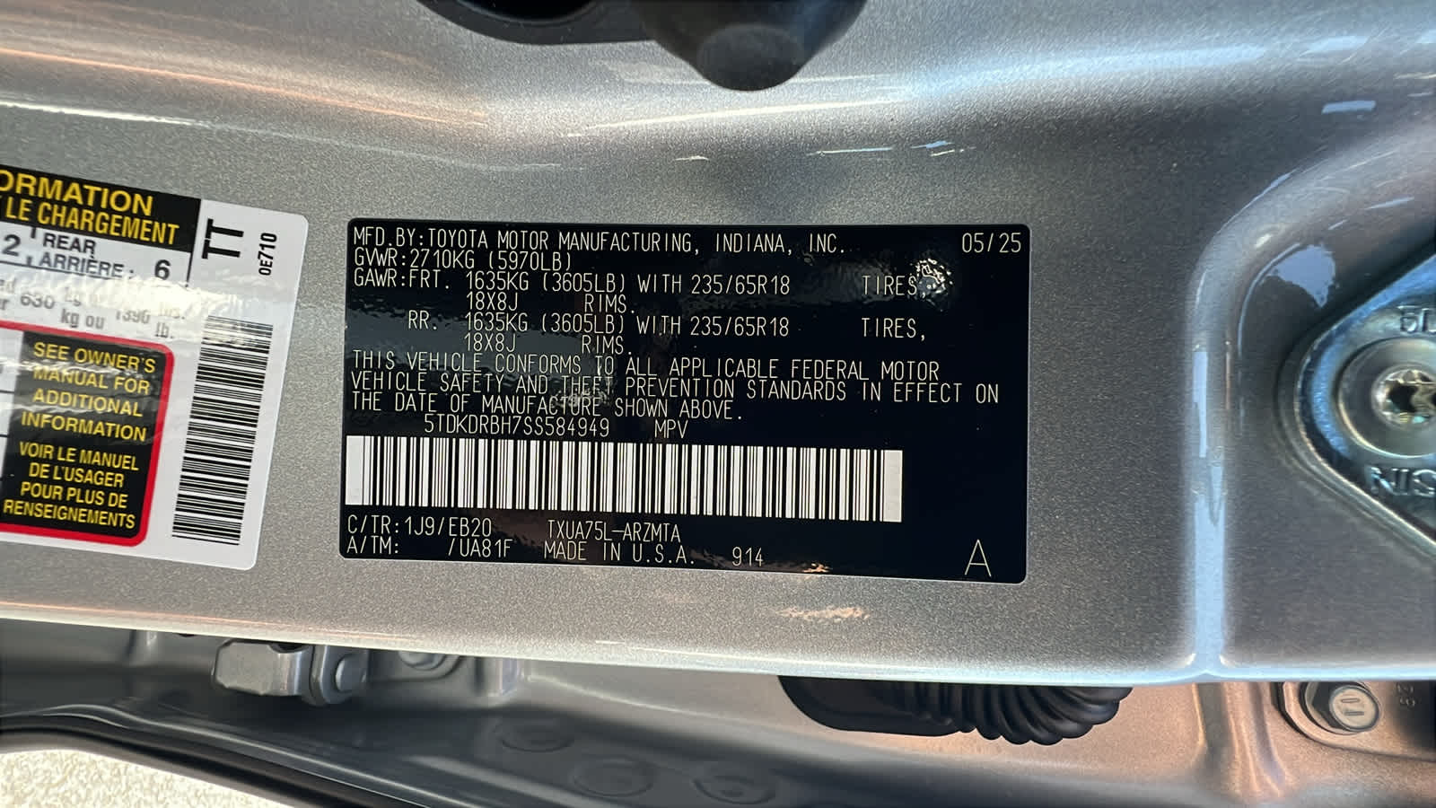 new 2025 Toyota Highlander car, priced at $47,223