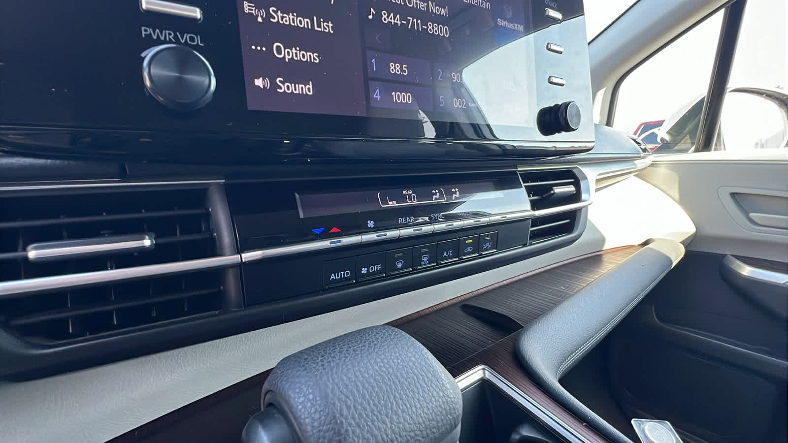 used 2023 Toyota Sienna car, priced at $39,495