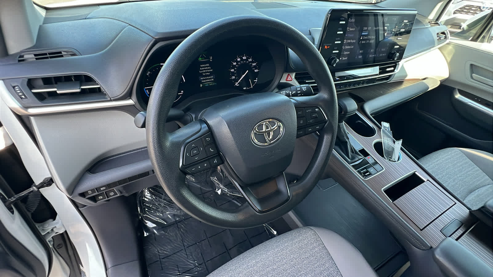 used 2023 Toyota Sienna car, priced at $39,495