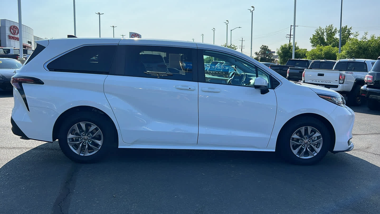 used 2023 Toyota Sienna car, priced at $39,495