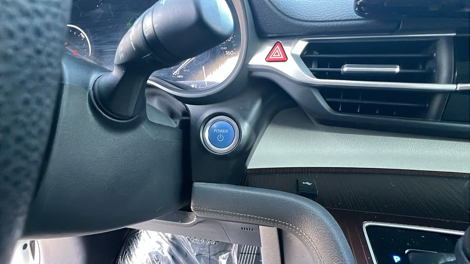 used 2023 Toyota Sienna car, priced at $39,495