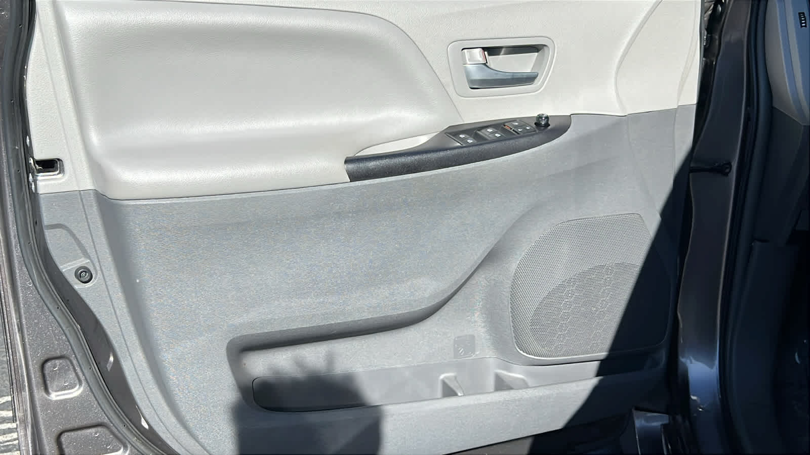 used 2019 Toyota Sienna car, priced at $23,995