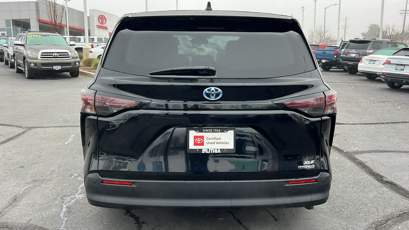 used 2023 Toyota Sienna car, priced at $44,495