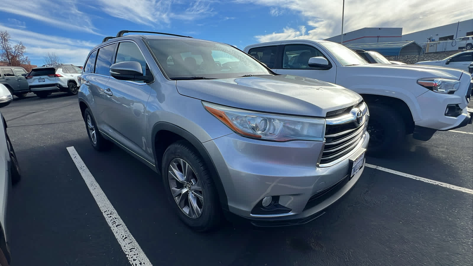 used 2016 Toyota Highlander car, priced at $19,495