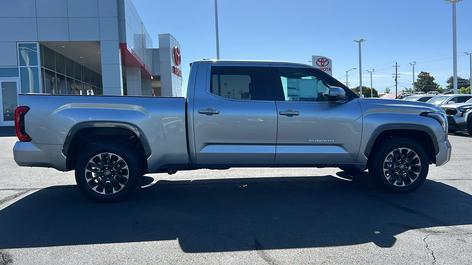 new 2025 Toyota Tundra car