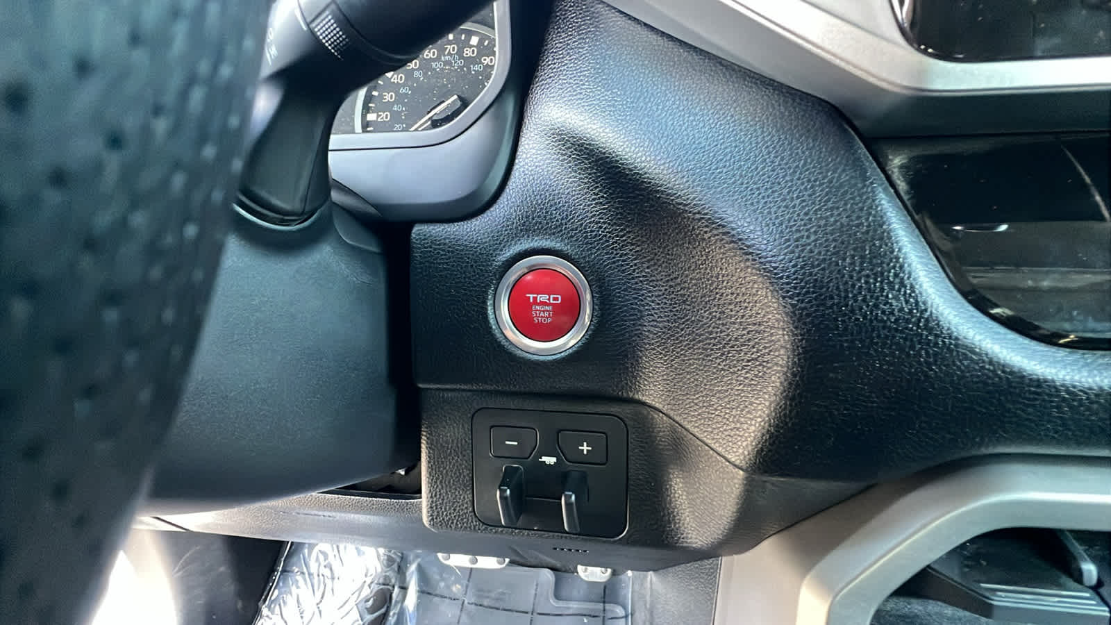 used 2022 Toyota Tundra car, priced at $43,995