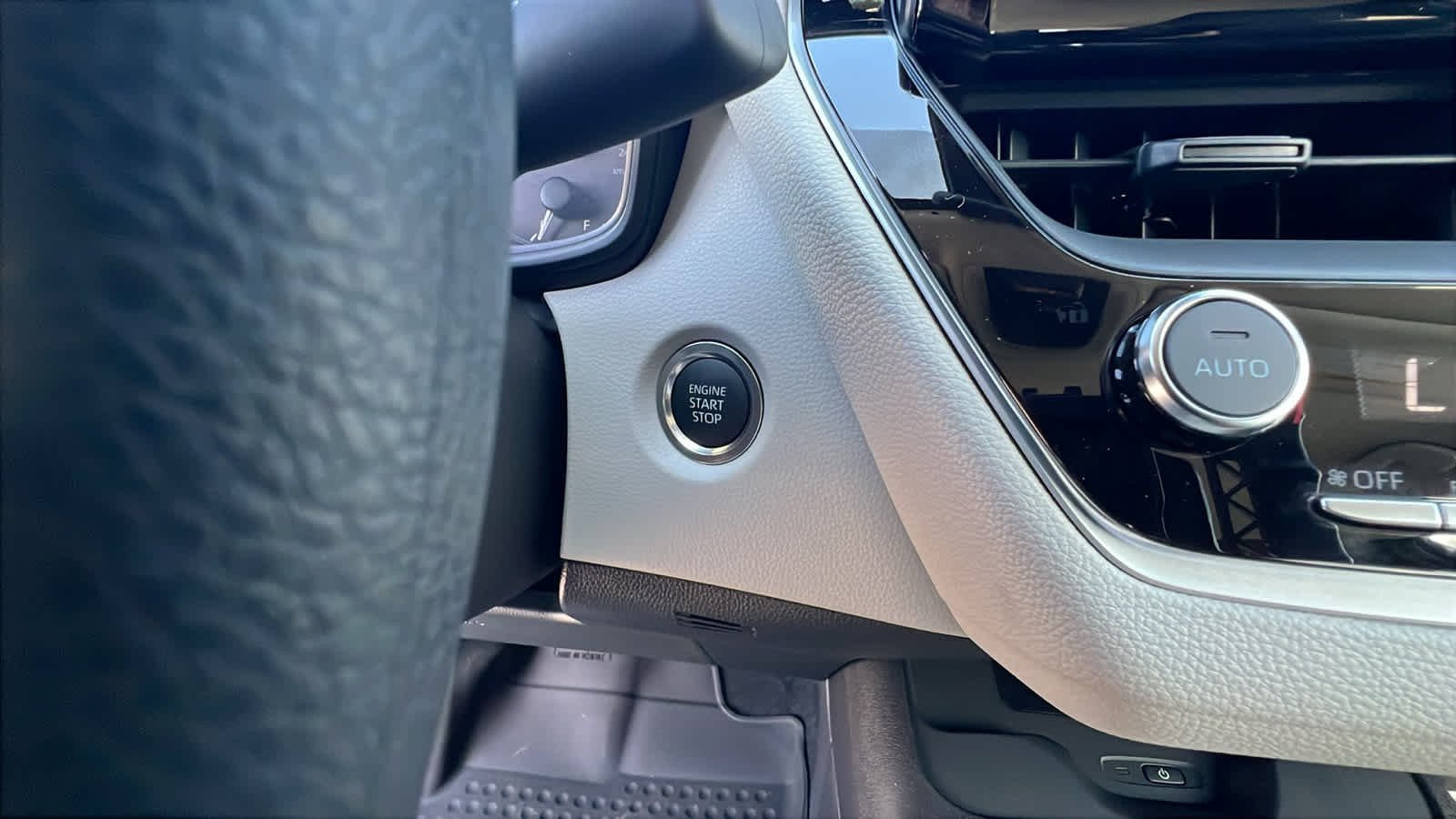 new 2025 Toyota Corolla car, priced at $25,264