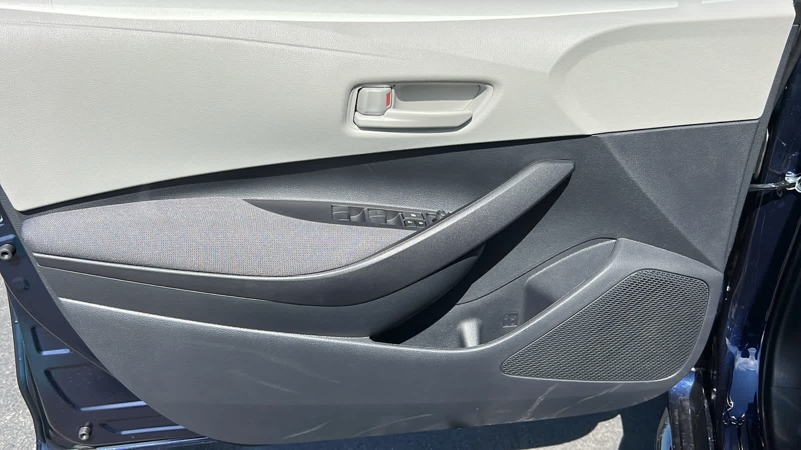 new 2025 Toyota Corolla car, priced at $25,264