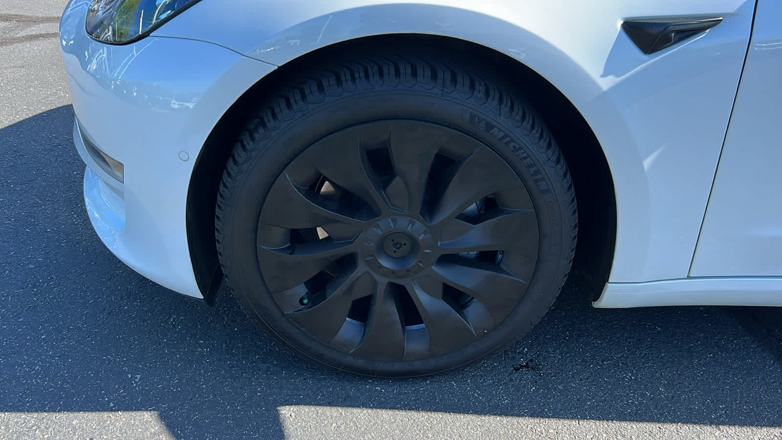 used 2022 Tesla Model 3 car, priced at $26,995