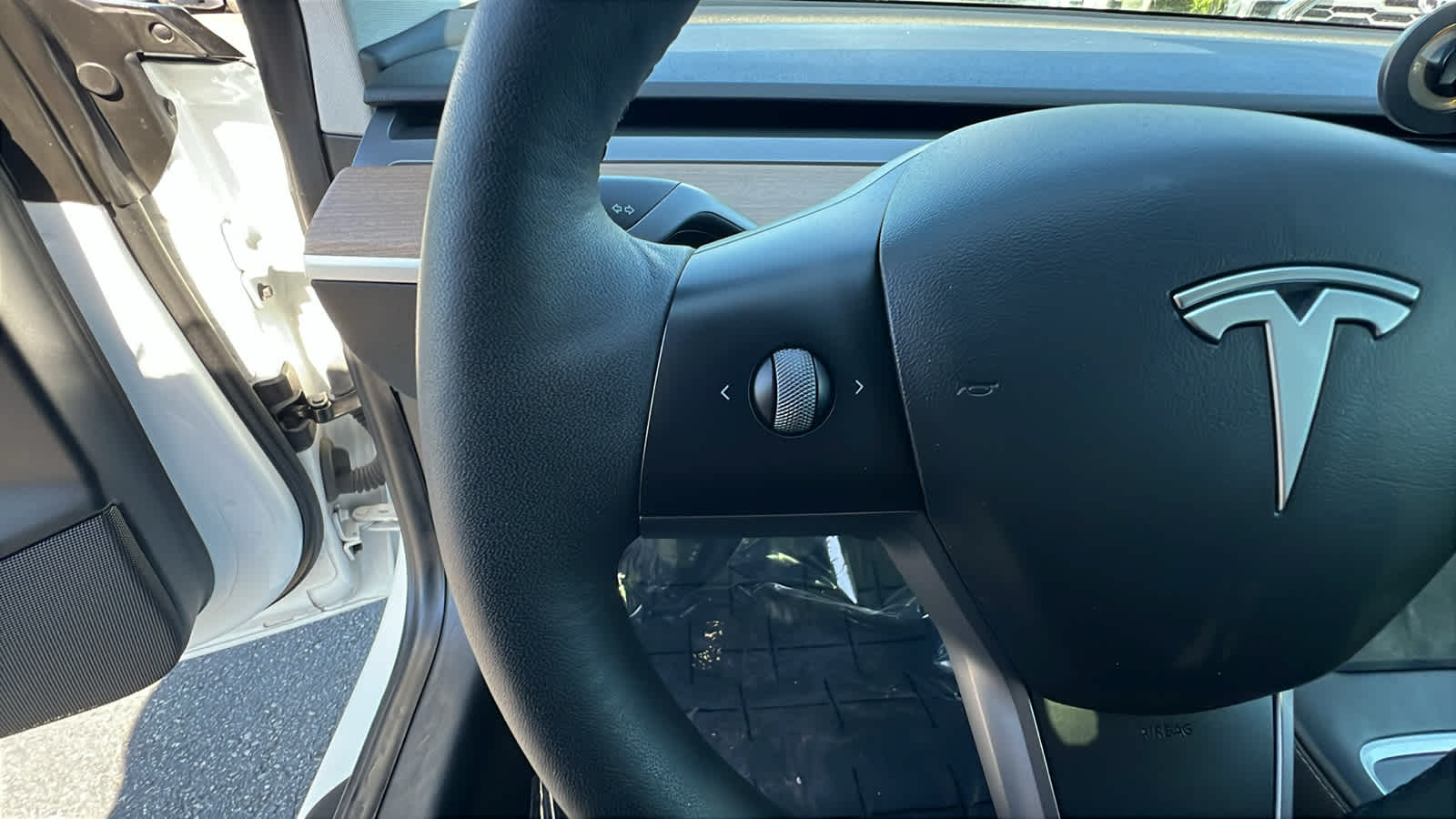 used 2022 Tesla Model 3 car, priced at $26,995