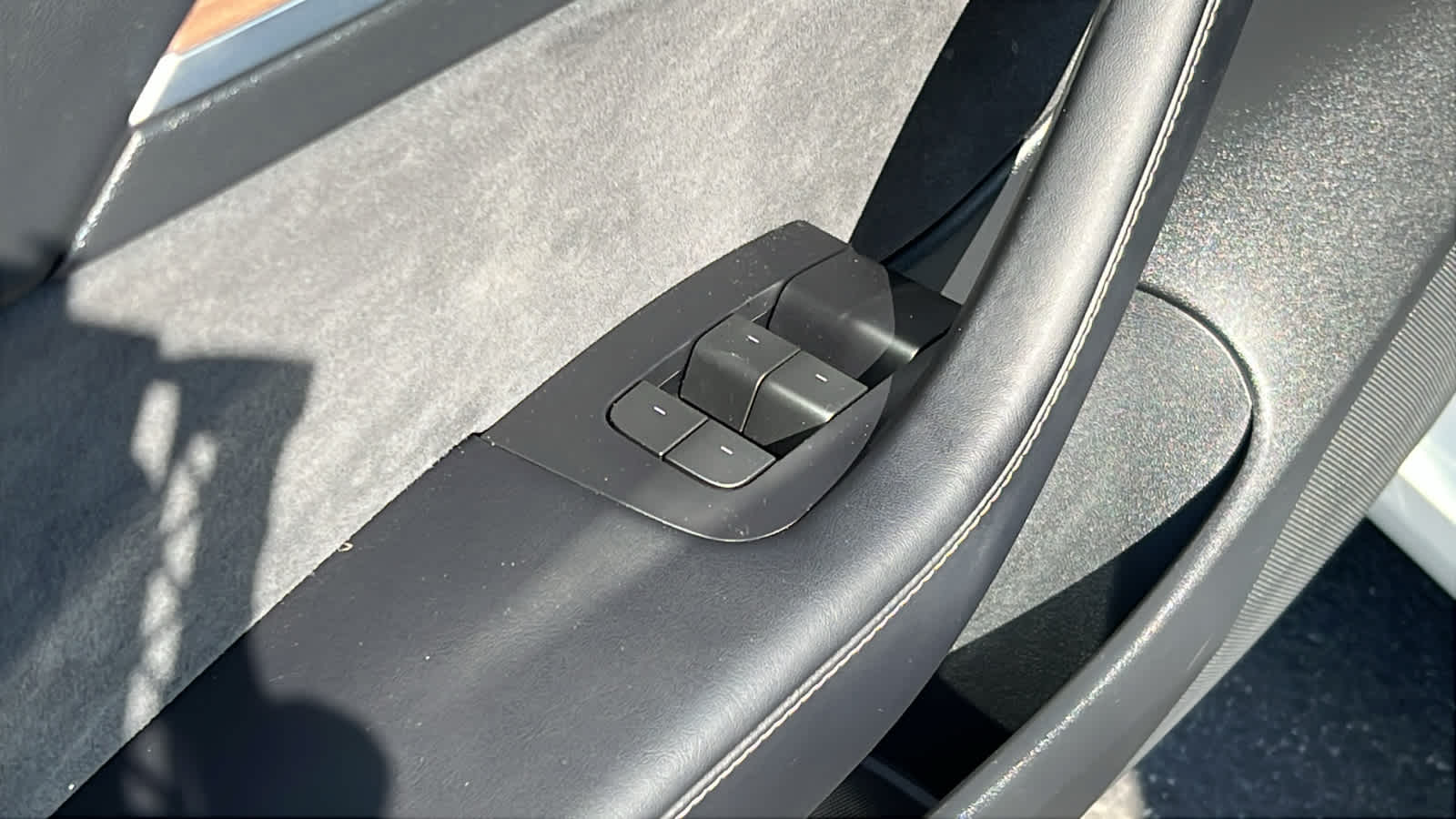 used 2022 Tesla Model 3 car, priced at $26,995