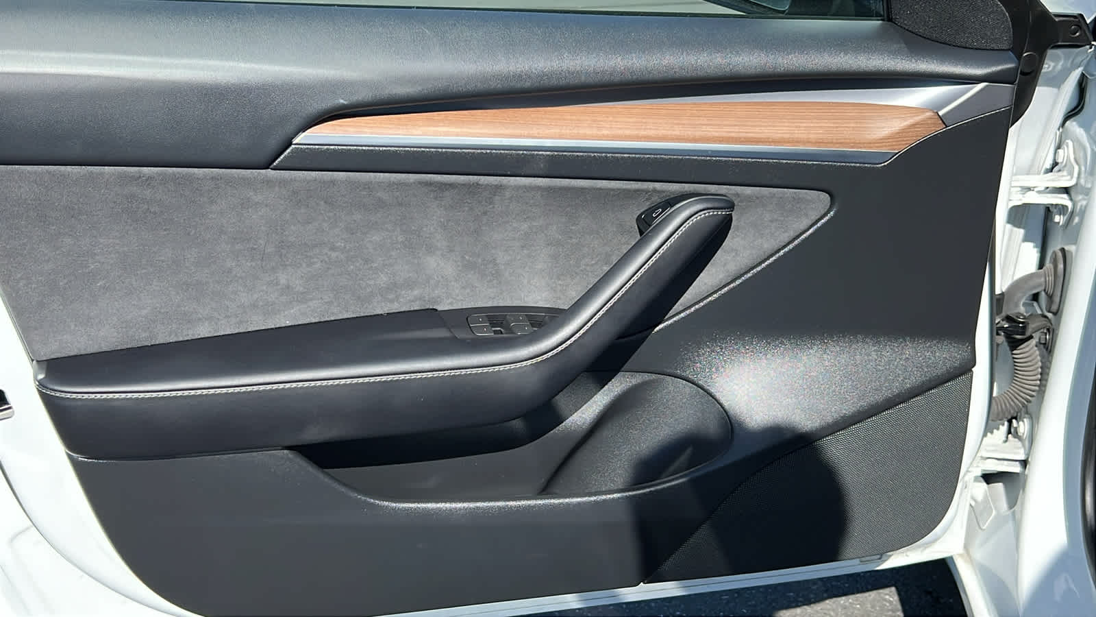 used 2022 Tesla Model 3 car, priced at $26,995