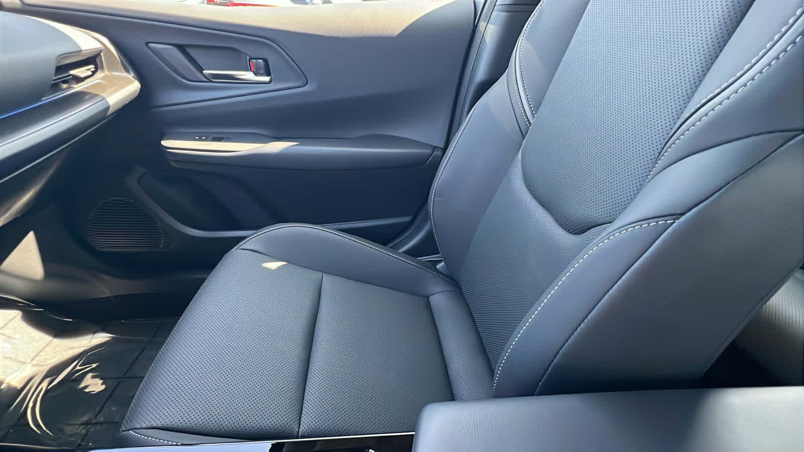 new 2025 Toyota Prius car, priced at $36,104