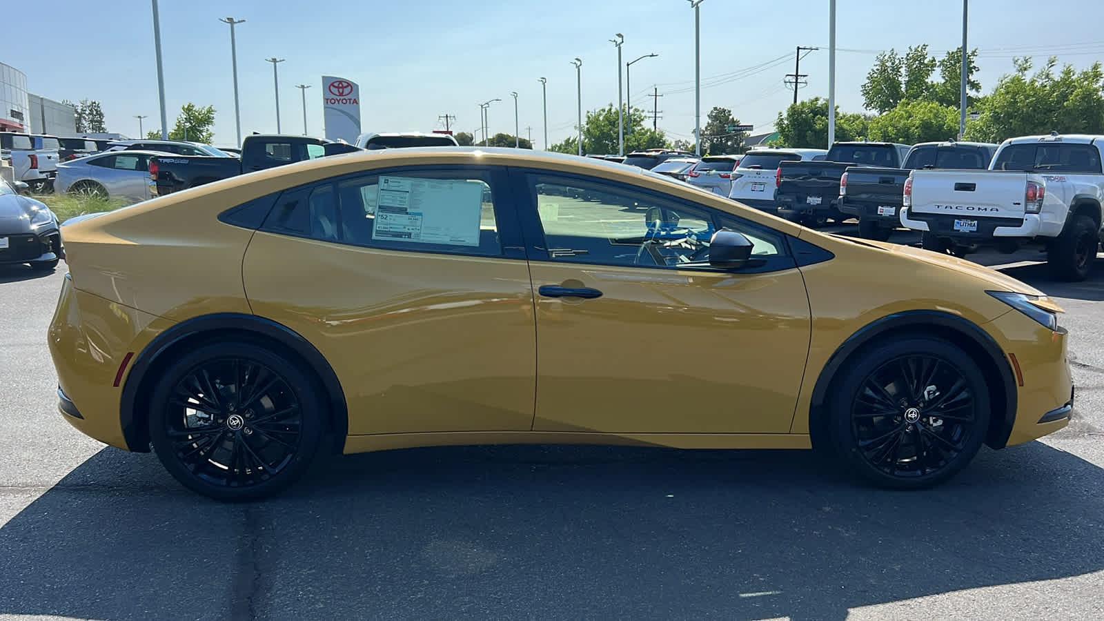 new 2025 Toyota Prius car, priced at $36,104