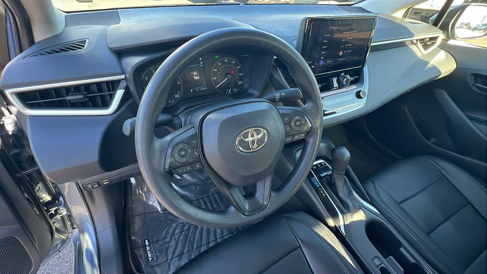 used 2025 Toyota Corolla car, priced at $25,995
