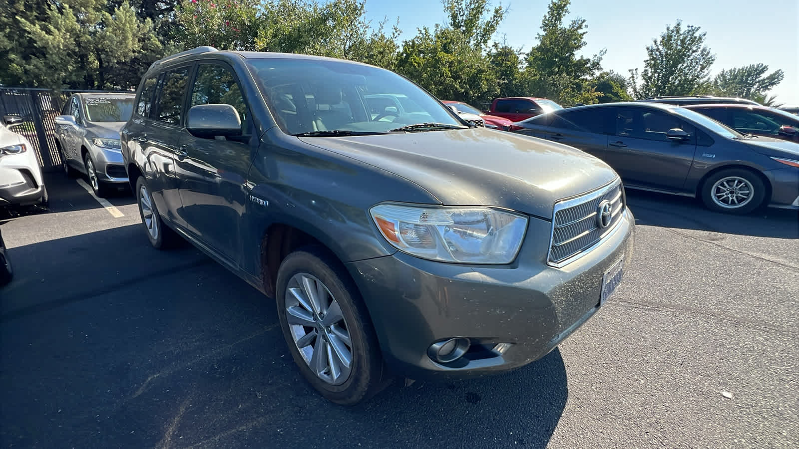 used 2008 Toyota Highlander Hybrid car, priced at $9,995