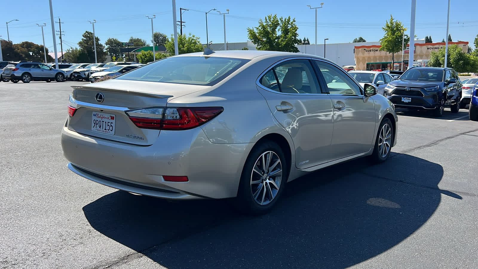 used 2016 Lexus ES 300h car, priced at $21,995