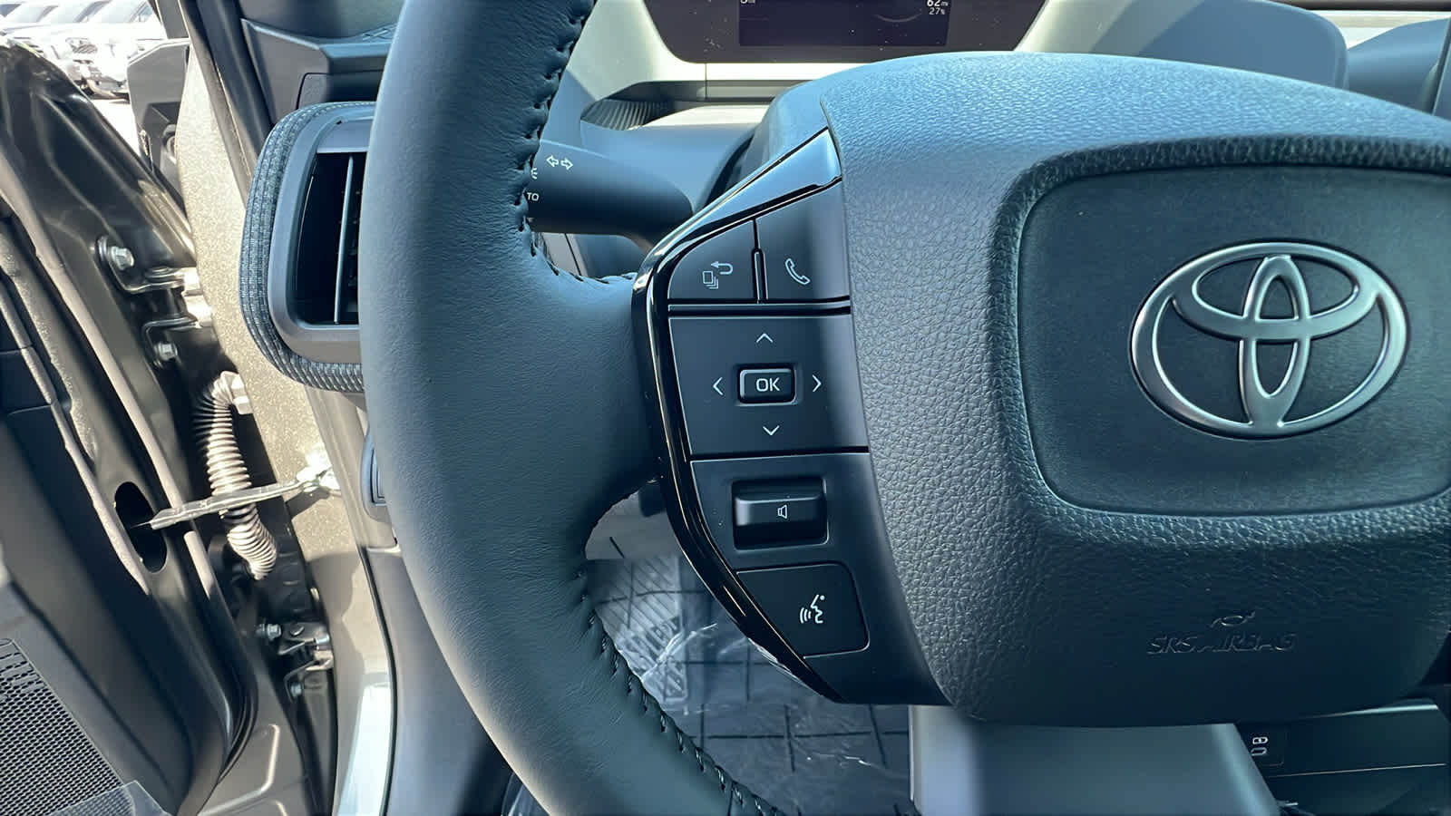 new 2025 Toyota bZ4X car, priced at $39,374
