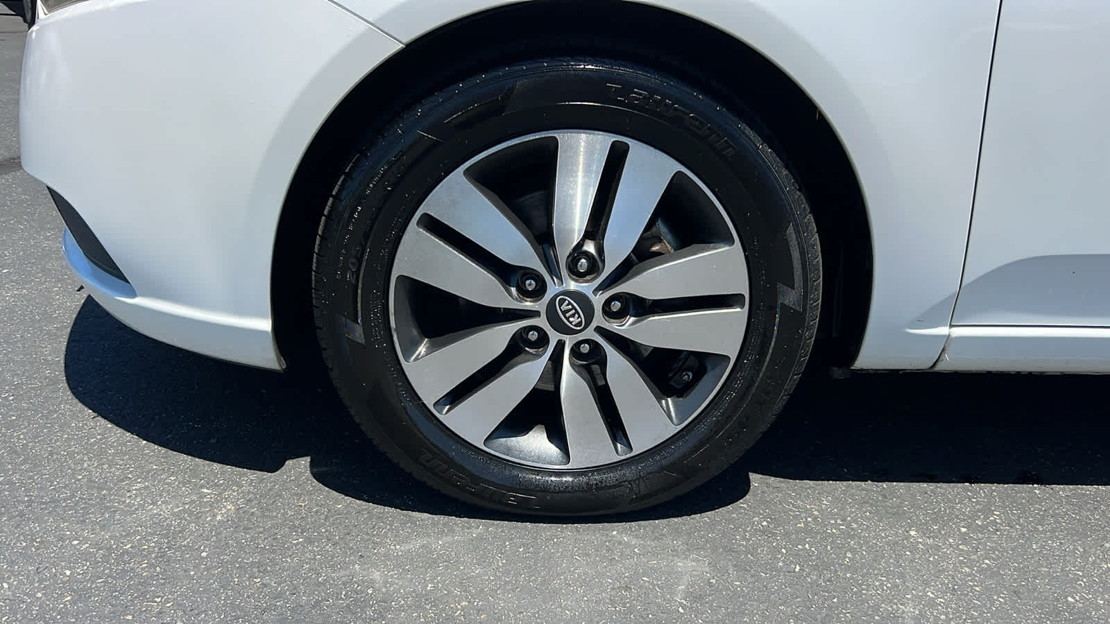 used 2013 Kia Forte car, priced at $6,995