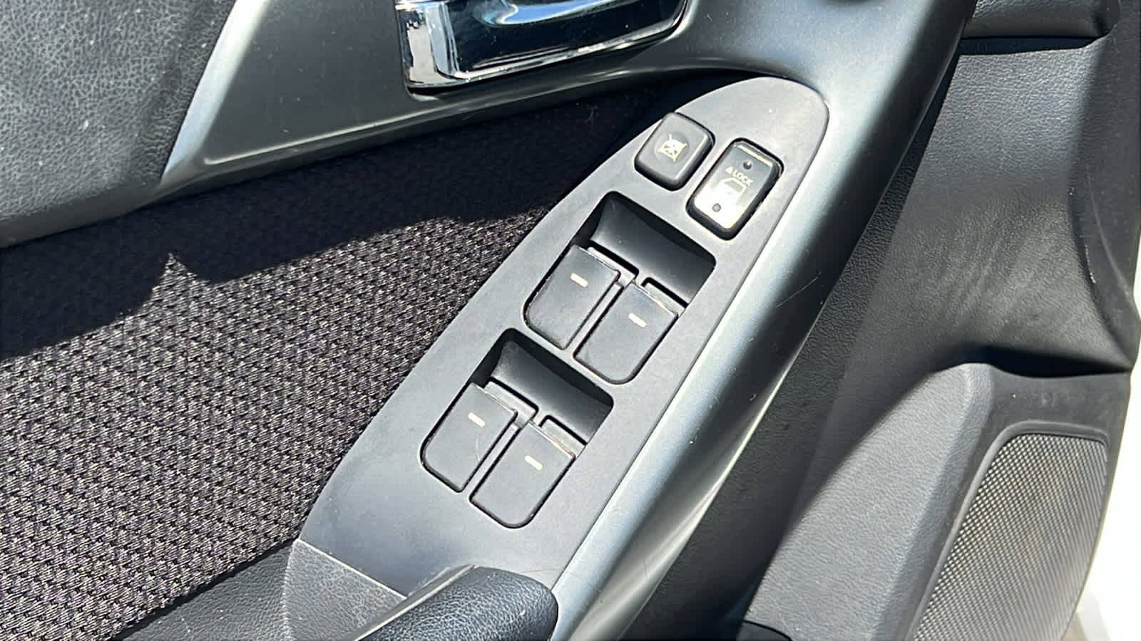 used 2013 Kia Forte car, priced at $6,995