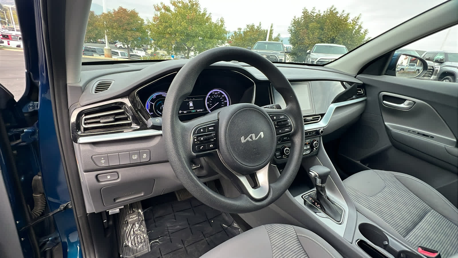 used 2022 Kia Niro car, priced at $20,995