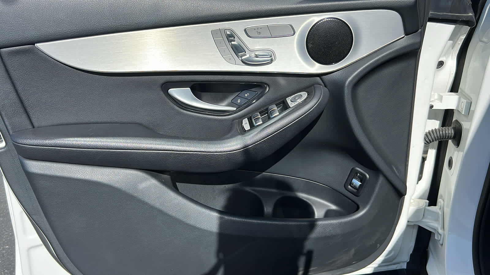 used 2022 Mercedes-Benz GLC car, priced at $28,995