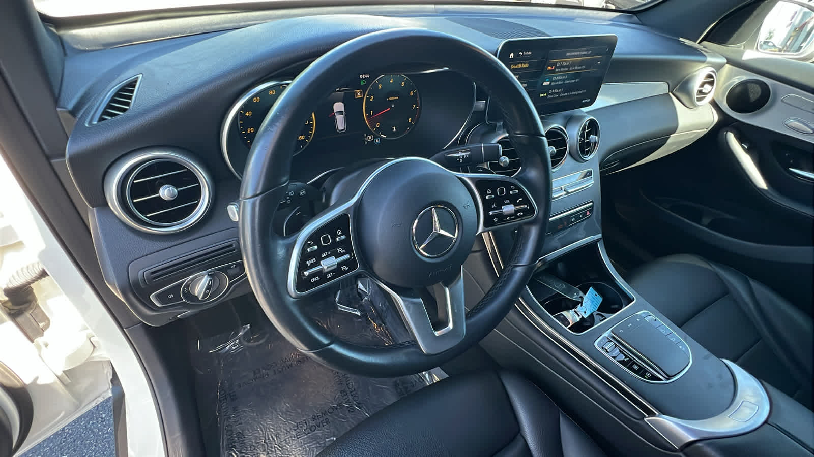 used 2022 Mercedes-Benz GLC car, priced at $28,995