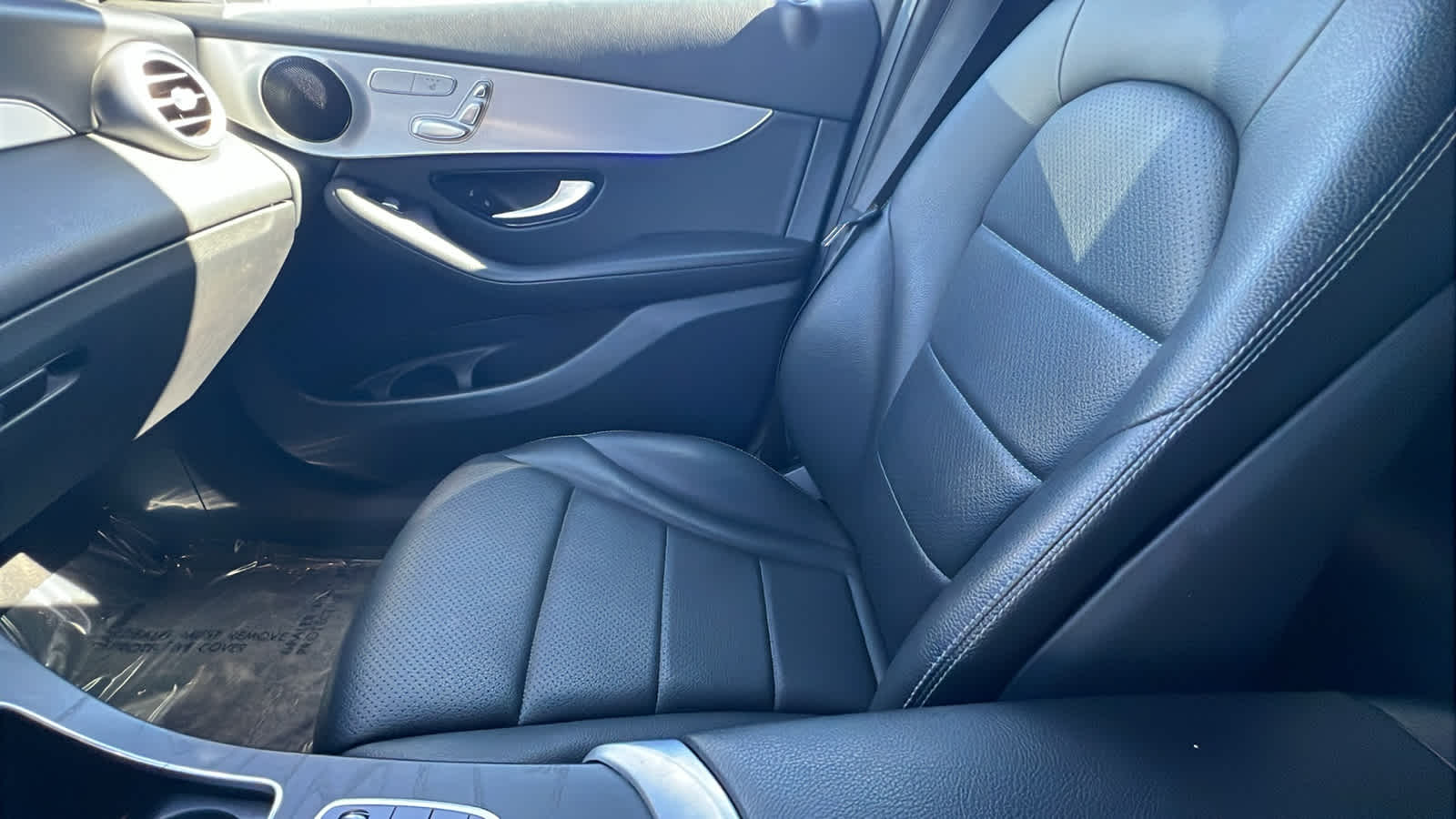 used 2022 Mercedes-Benz GLC car, priced at $28,995