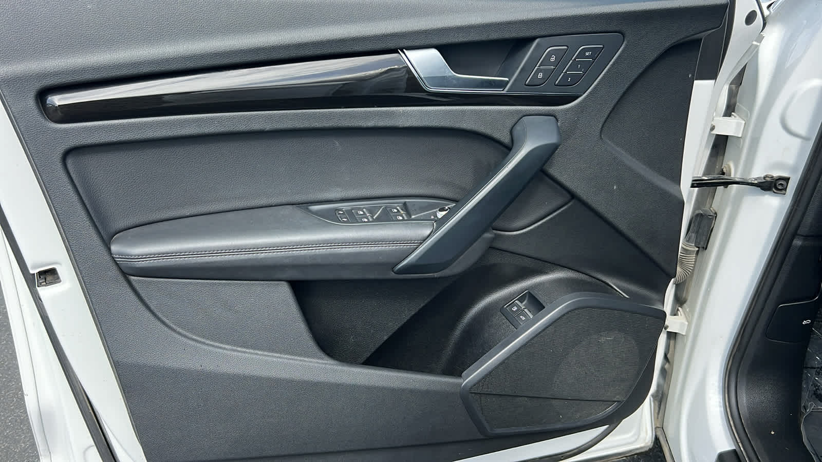 used 2020 Audi Q5 car, priced at $25,995