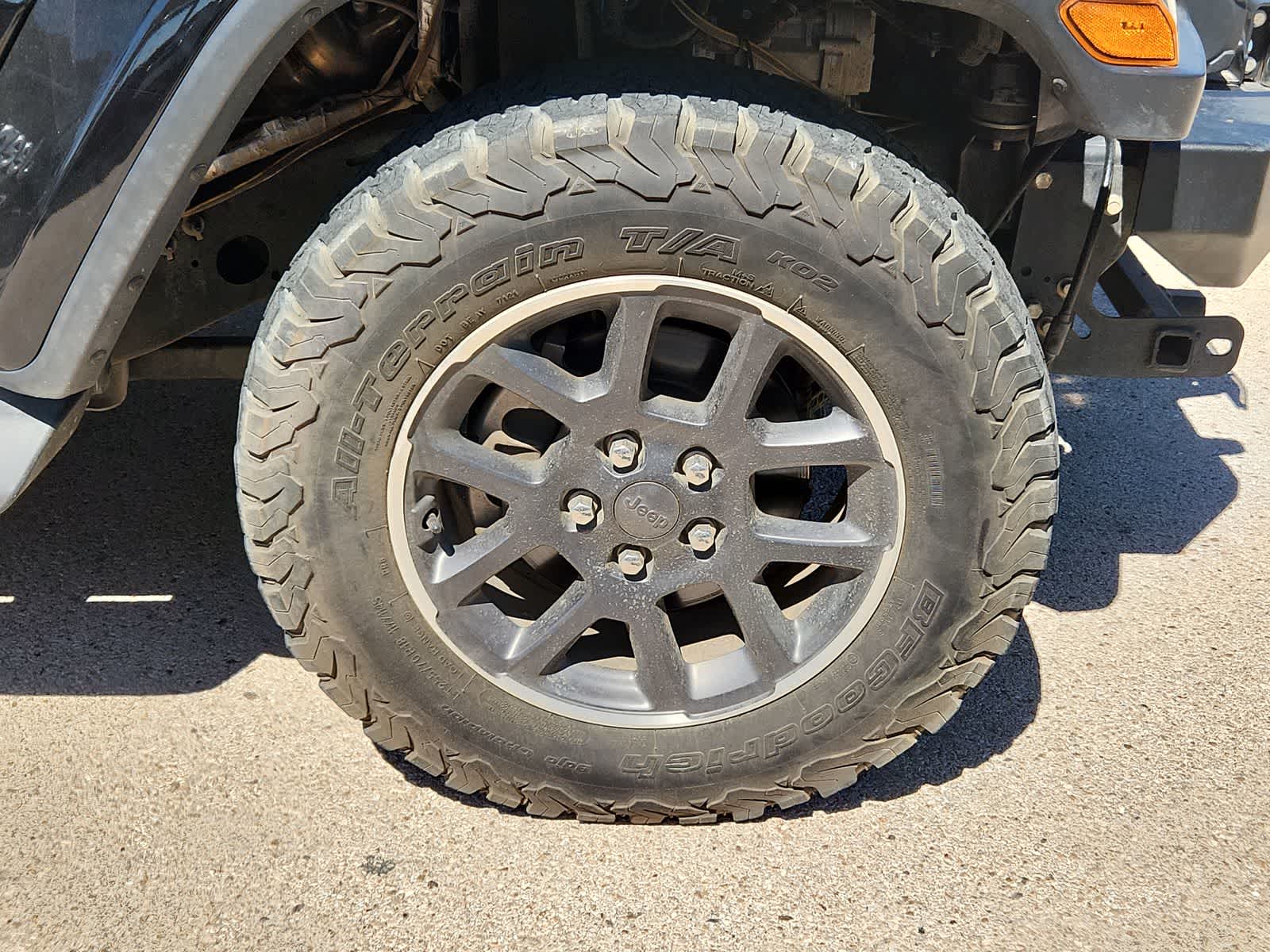 used 2020 Jeep Gladiator car, priced at $26,999