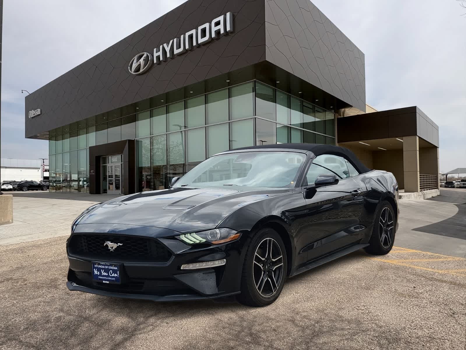 used 2023 Ford Mustang car, priced at $27,999