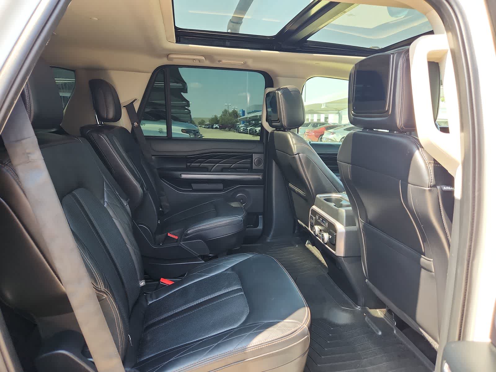 used 2020 Ford Expedition car, priced at $43,999