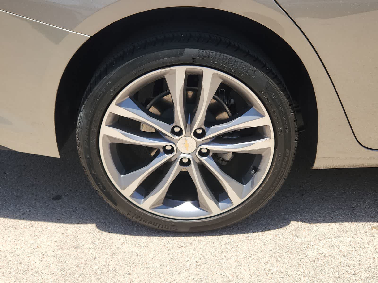 used 2024 Chevrolet Malibu car, priced at $28,999