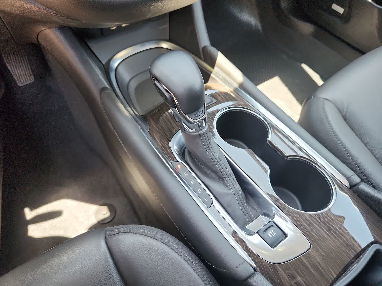 used 2024 Chevrolet Malibu car, priced at $28,999