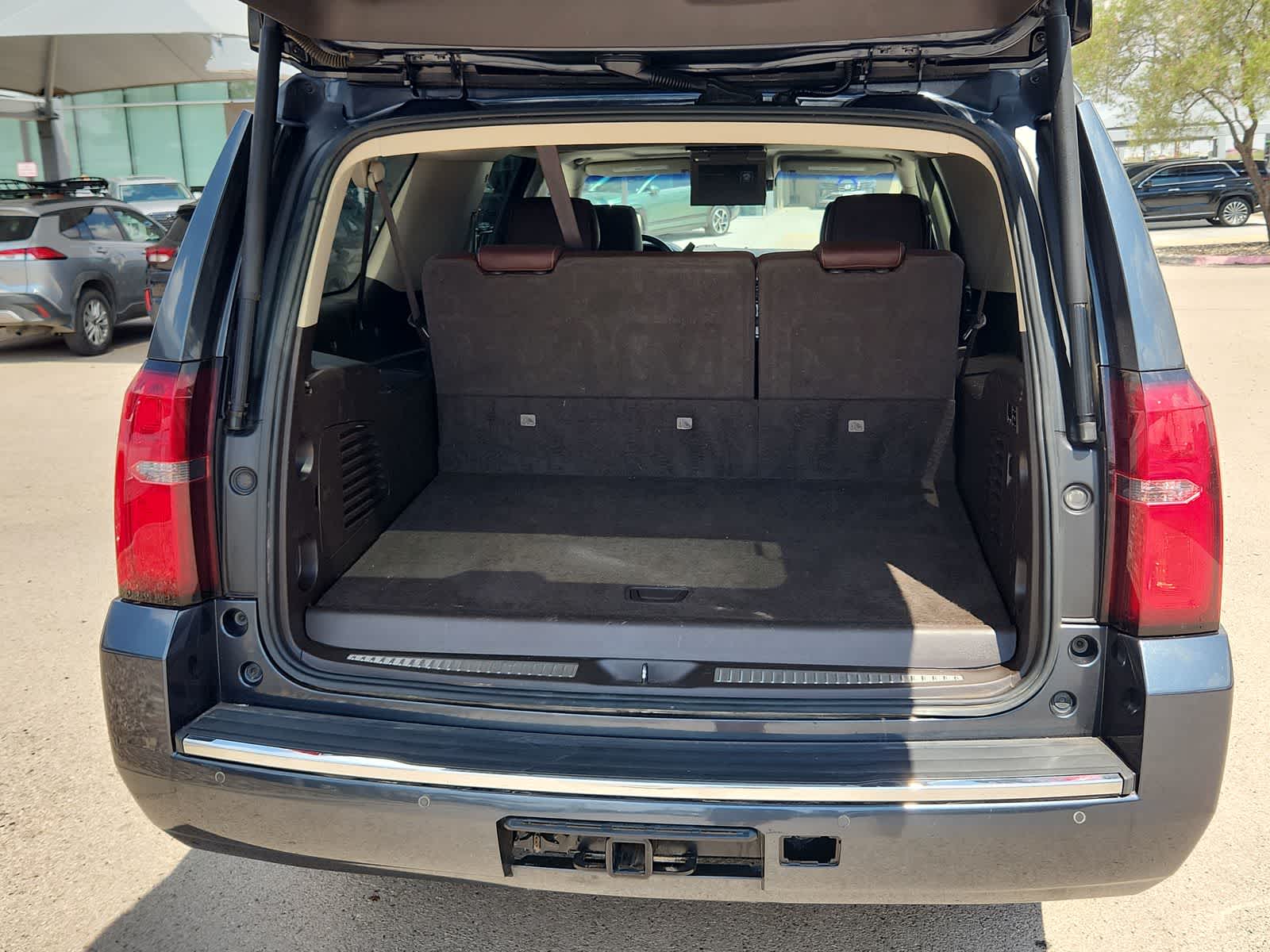 used 2019 Chevrolet Suburban car, priced at $24,999