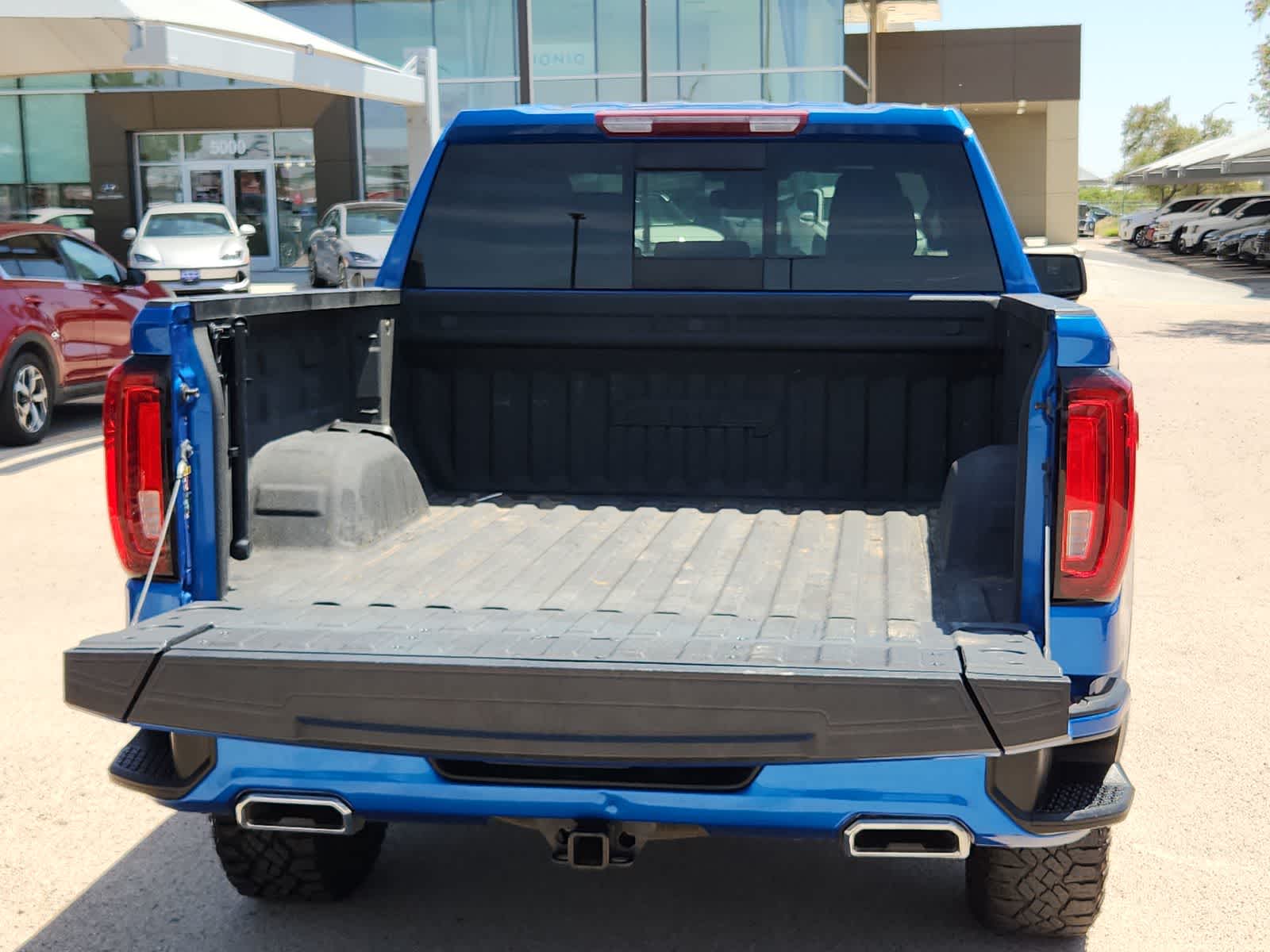 used 2022 GMC Sierra 1500 car, priced at $50,999