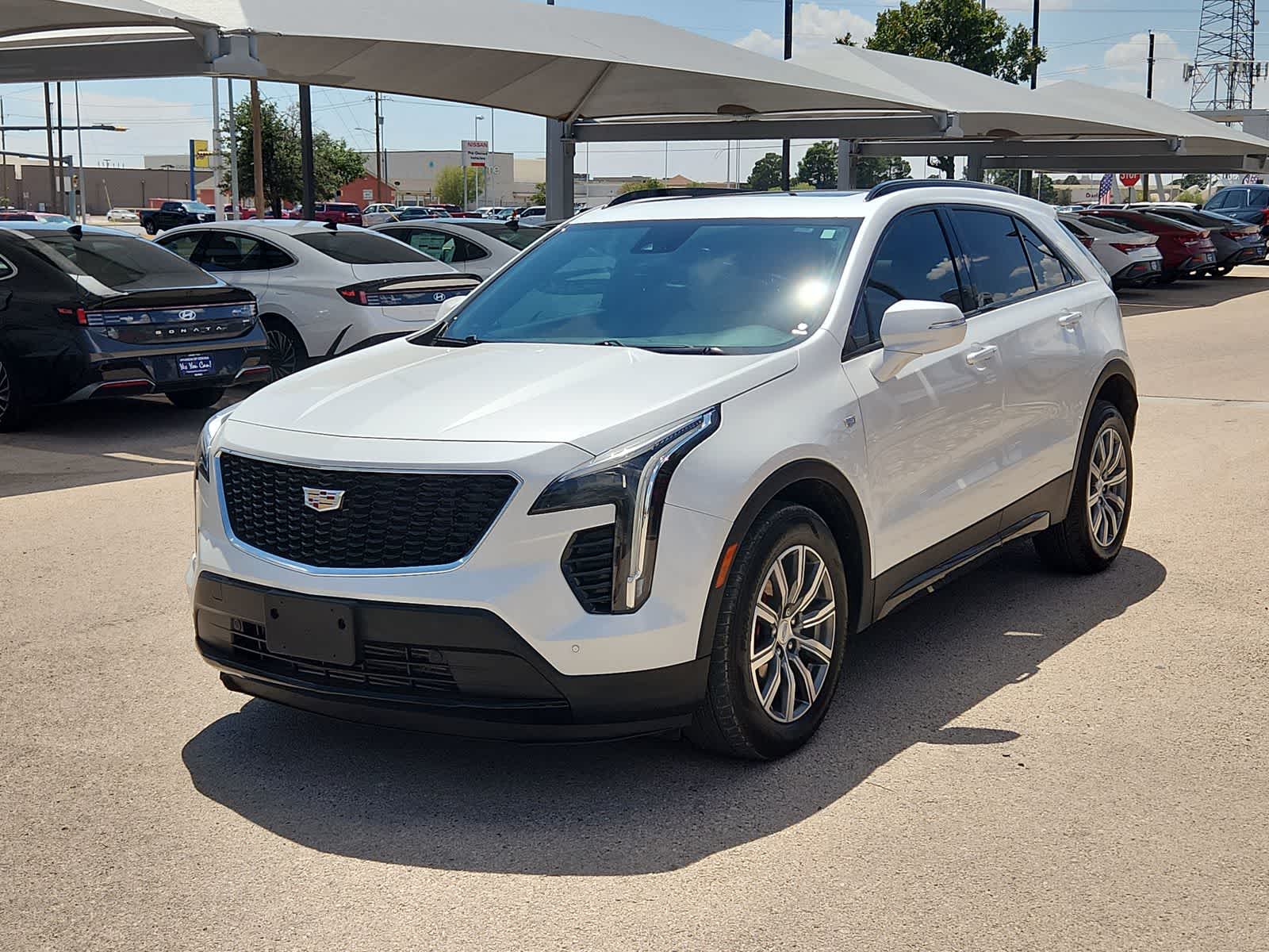 used 2021 Cadillac XT4 car, priced at $24,999