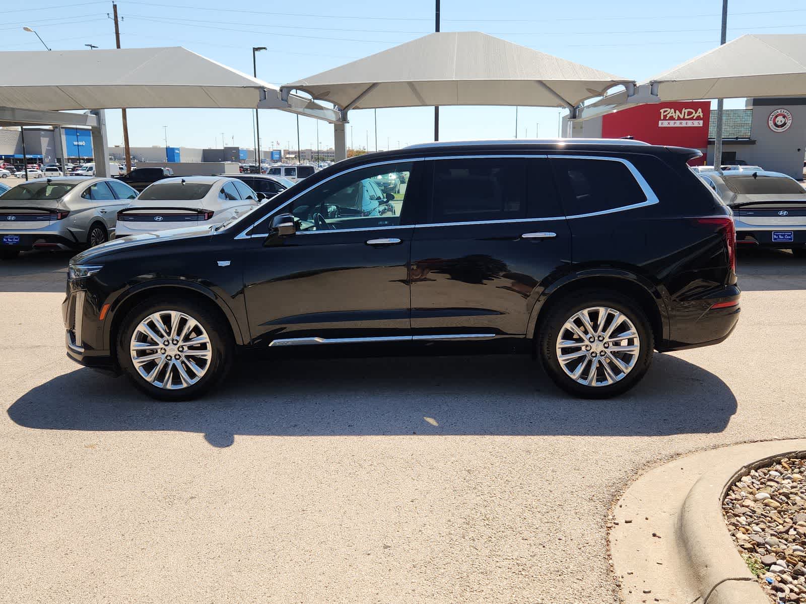 used 2020 Cadillac XT6 car, priced at $26,999